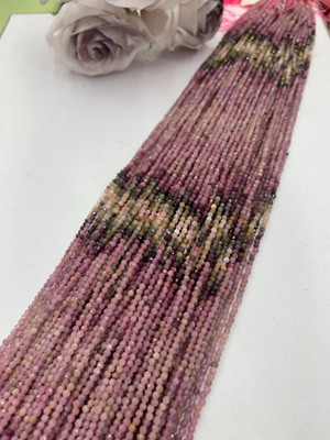 Ruby gradient faceted 2mm long chain 38cm.