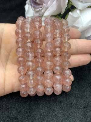 Strawberry quartz 8-11mm bracelet.