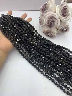 Smoky quartz diamond cut 10mm, 38cm long chain.