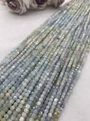 Aquamarine gradient sugar cube 4x4mm, long chain 38cm.