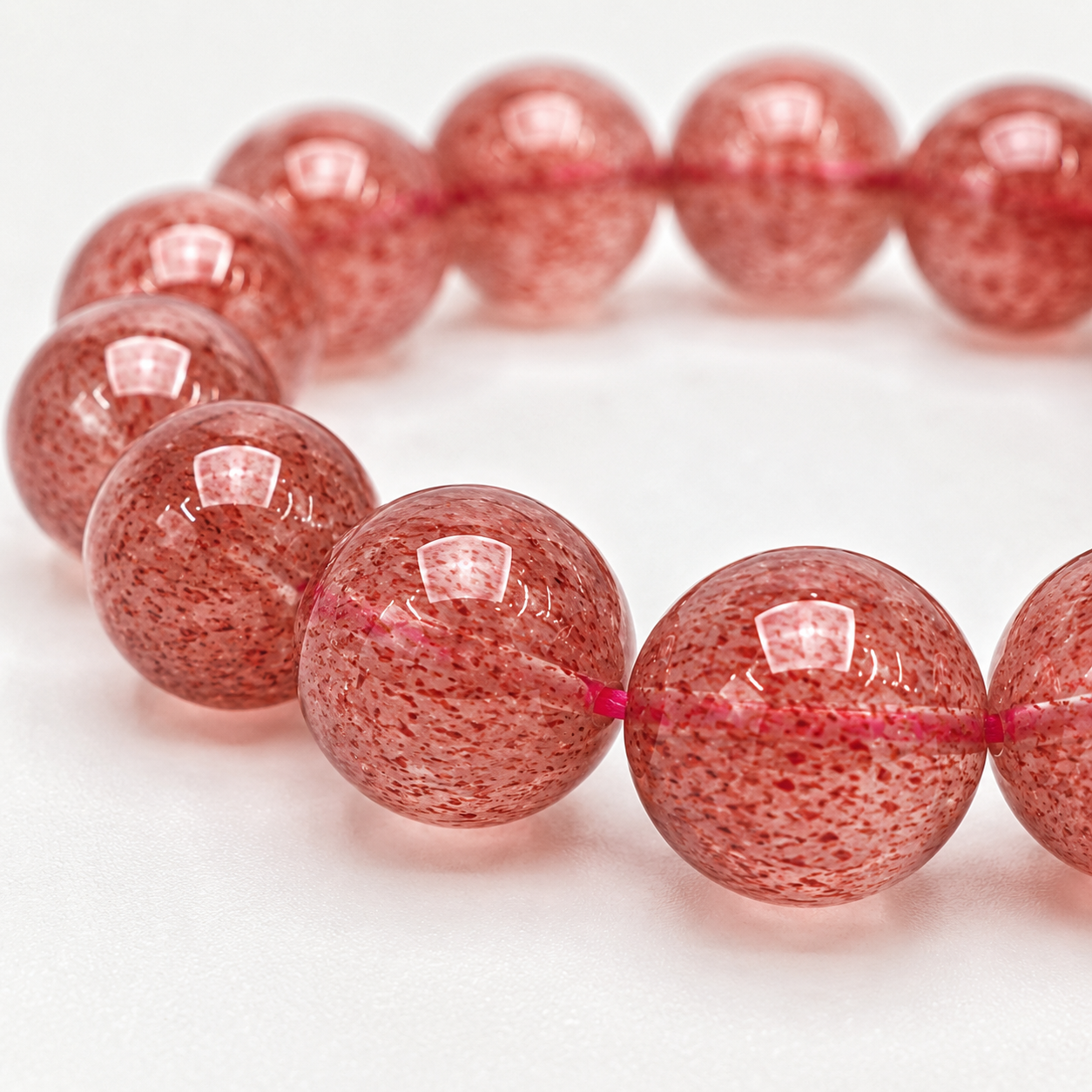 Strawberry quartz 8-10mm bracelet.