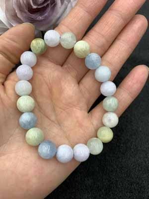 Aquamarine 6-10mm bracelet.