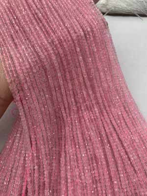 Rose quartz sugar cube 3x3mm, long chain 38cm.