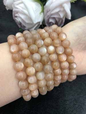 Orange moonstone 6-14mm bracelet.